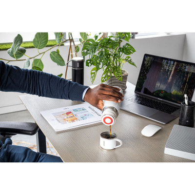 COMANECI. Double-walled stainless steel bottle (90 recycled) with matte finish 490 mL